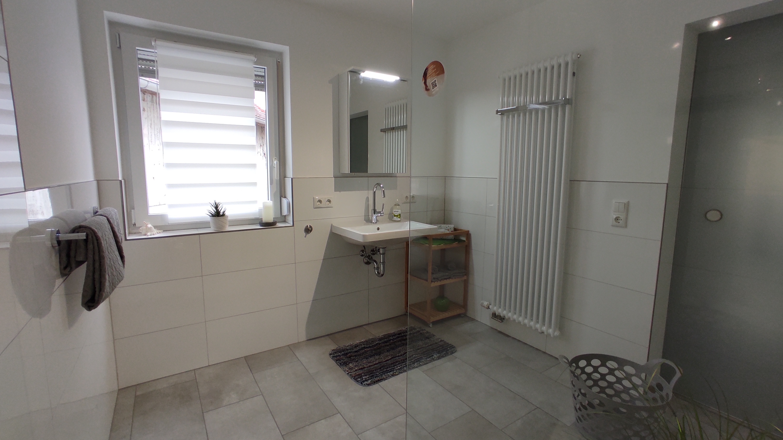 Badezimmer Ansicht 3