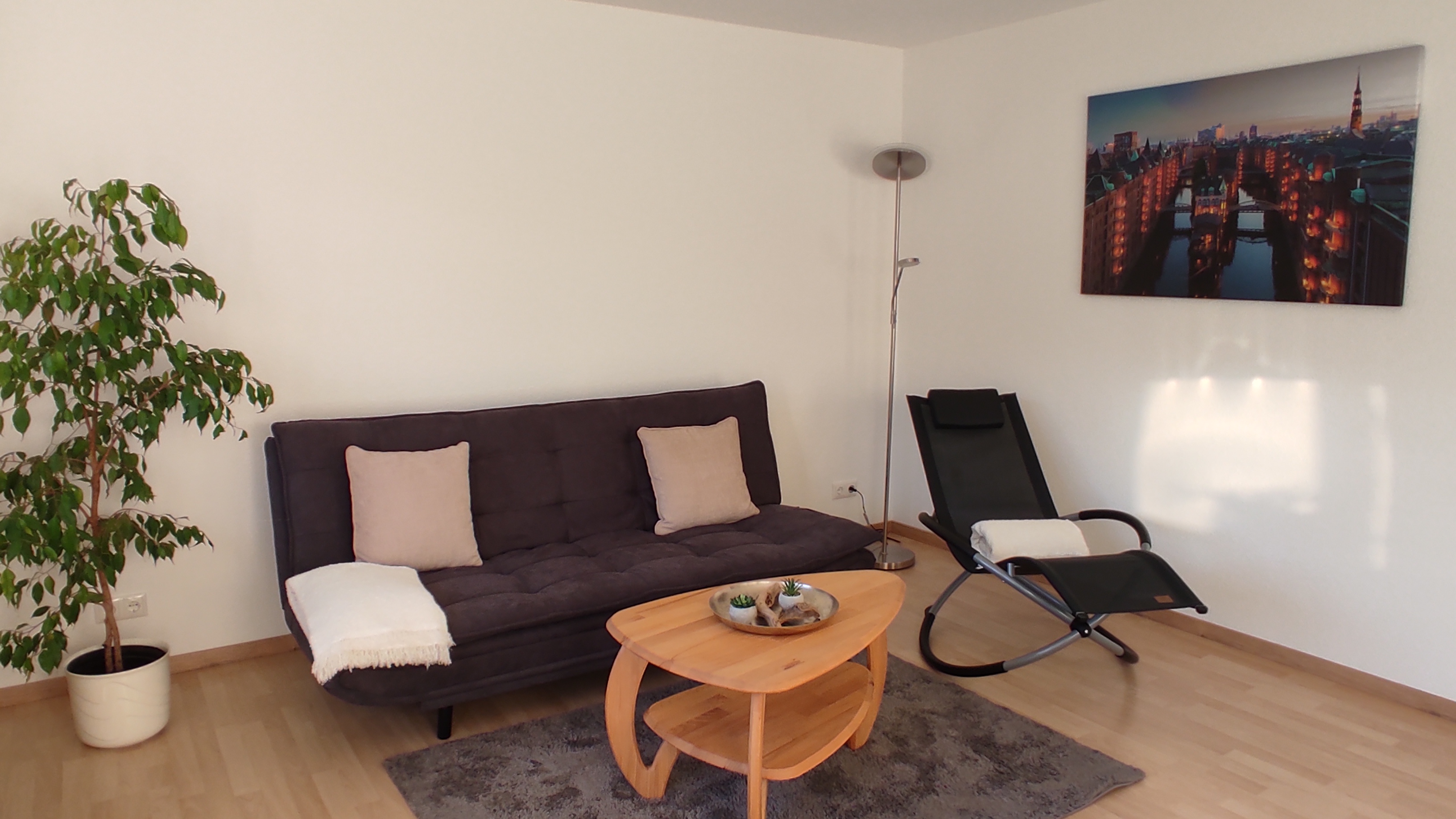 Wohnzimmer Ansicht 1